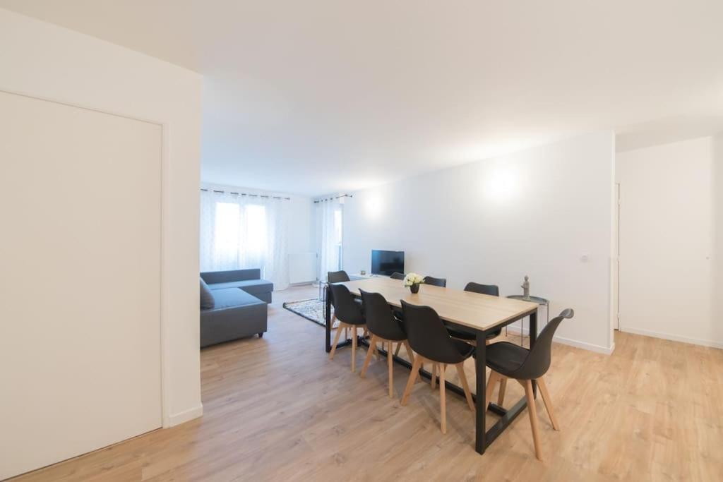 Suite Moderne Familiale 8 Pers - Disney 10M - 2 Sdb Bussy-Saint-Georges Eksteriør bilde